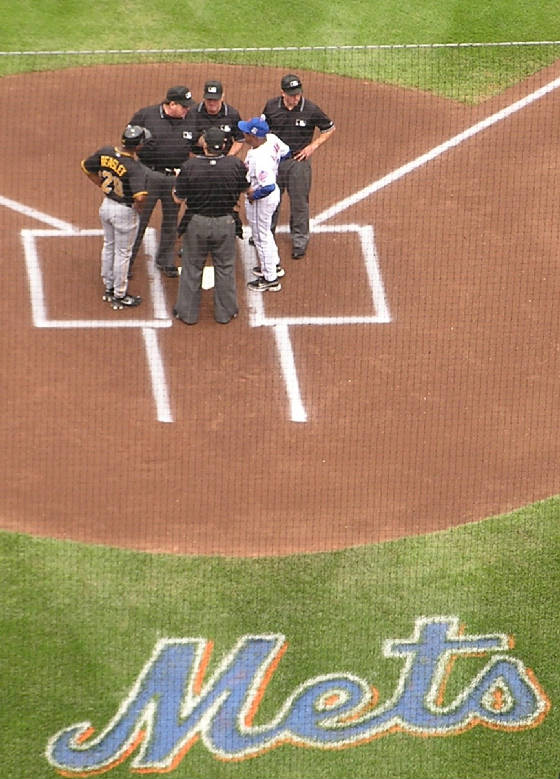 Exchanging the Line up cards at Citi Field